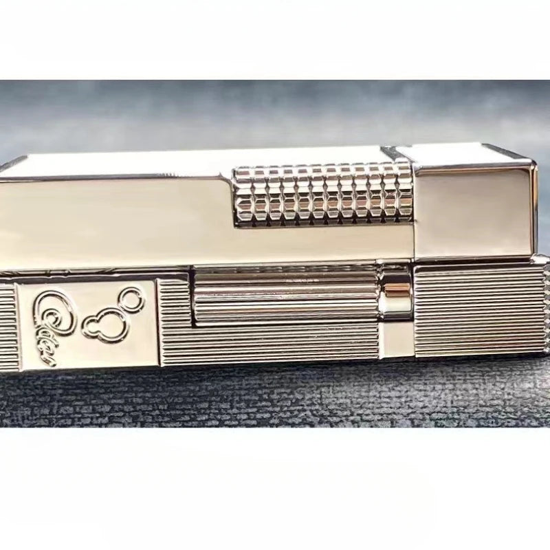 2025 New Classic Sound Brass Lighter Golden Sleeping Mermaid Pattern Retro Kerosene Lighter Fire Man Series Exquisite Men'S Gift